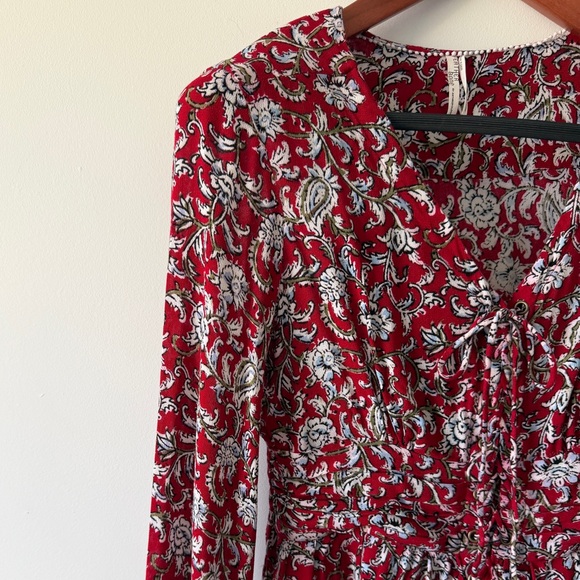 Anthropologie EUC Feather Bone Floral Lace-Up Peplum Blouse Red Size 4 - Picture 3 of 16